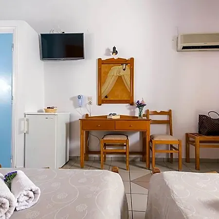 Olympia 3* Santorini Island