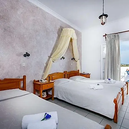 Olympia Hotel 3*